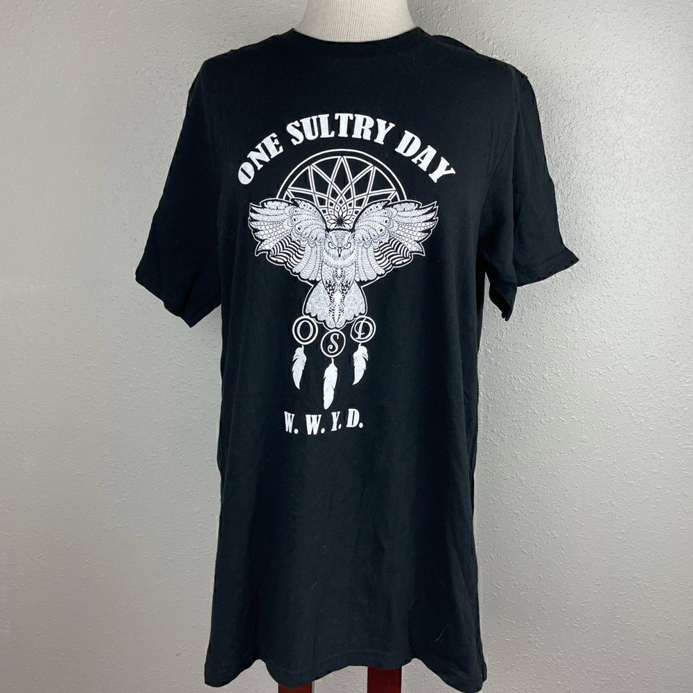 One Sultry Day Concert T-Shirt Size L EUC